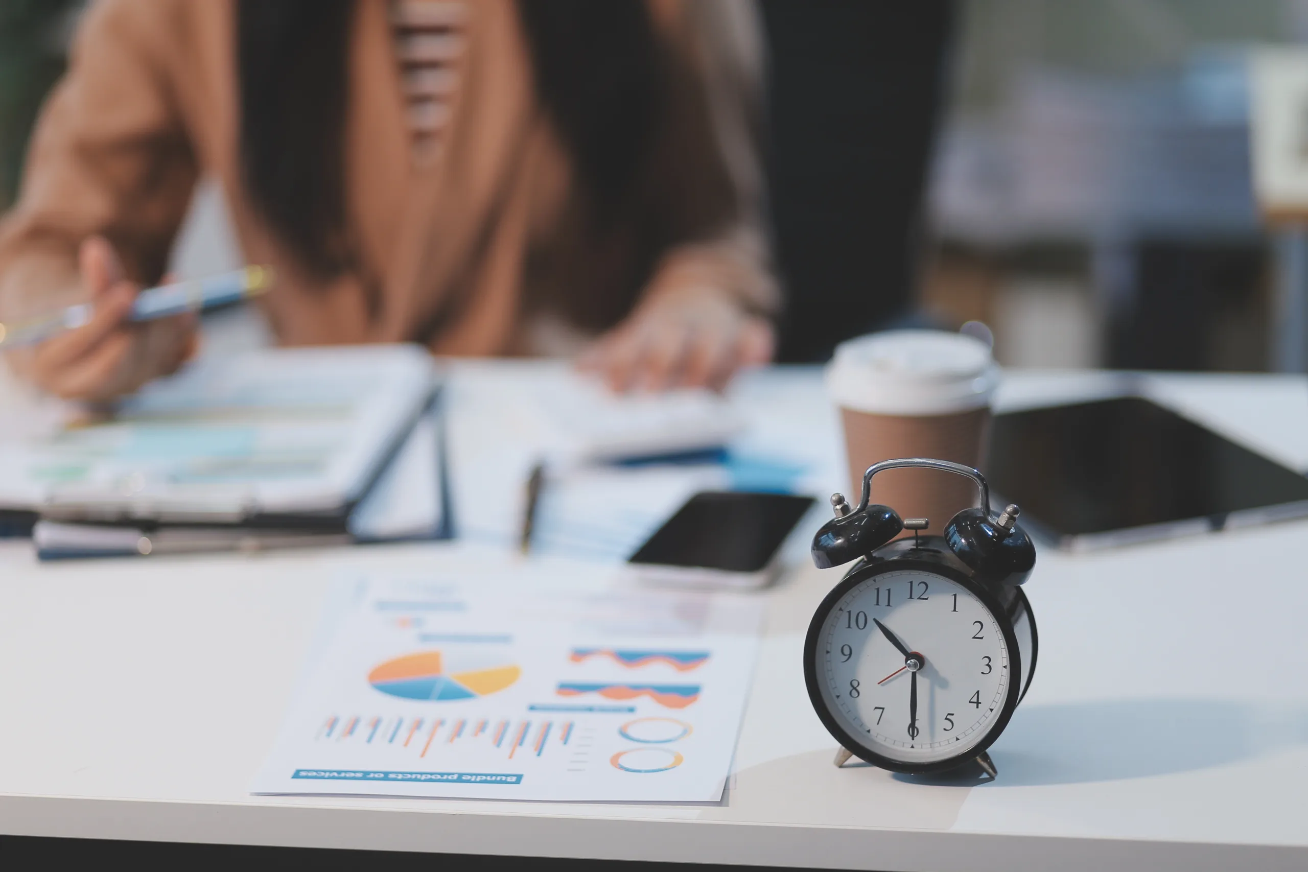 Como o RH pode reduzir riscos e passivos trabalhistas a partir do controle de jornada de trabalho?