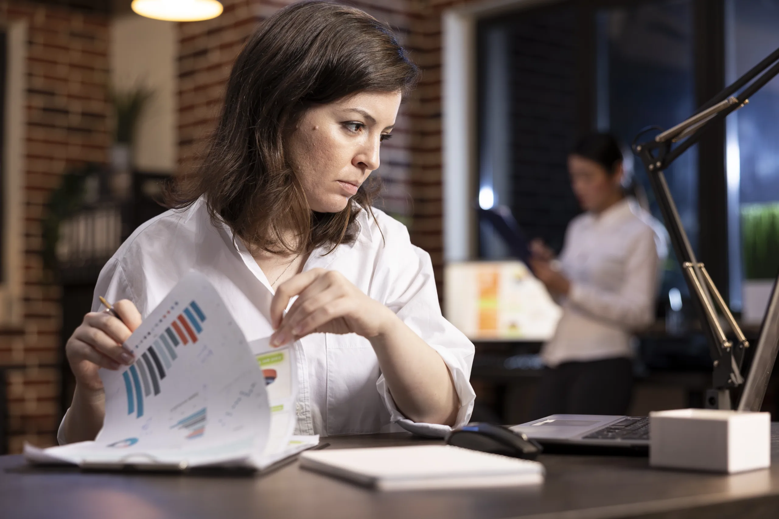 Como reduzir o passivo trabalhista da sua empresa antes que ele comprometa o caixa?